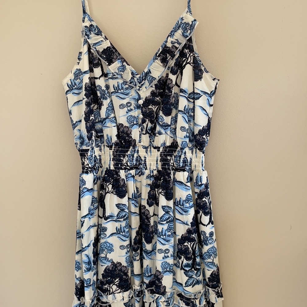 Patterned Maxi Dress - Picture 7 of 11